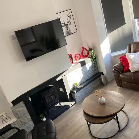 Warwick West Holiday home *