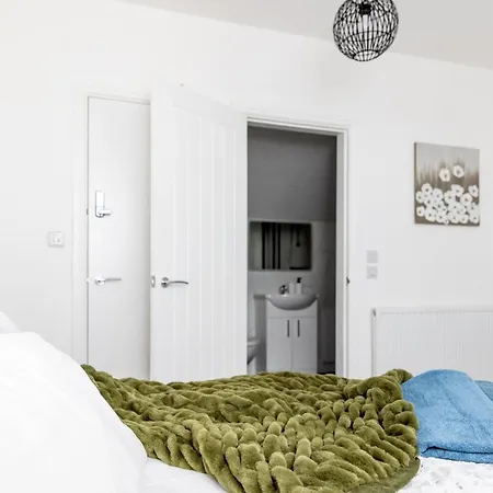 Warwick West Holiday home *