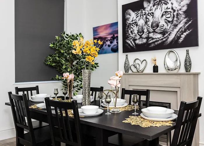 Holiday home Warwick West *