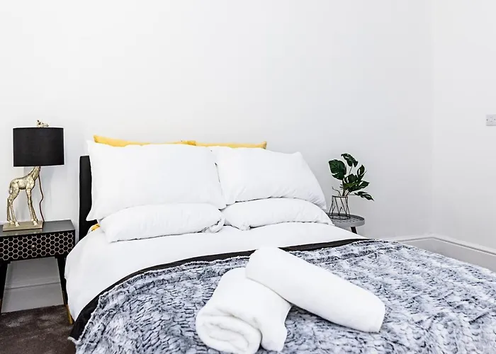 Warwick West Holiday home